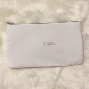 CHANEL White Zip Pouch